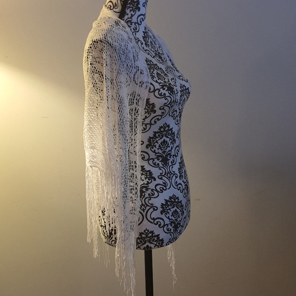 Wrap - Picture 2 of 6